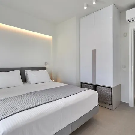 Pachnes Luxury - Heated Pool, Sea View Apartmán *
