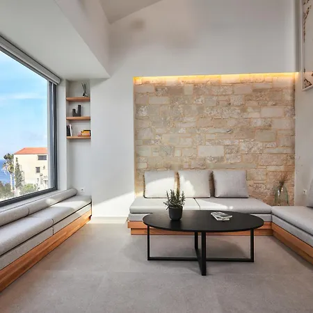 Pachnes Luxury - Heated Pool, Sea View